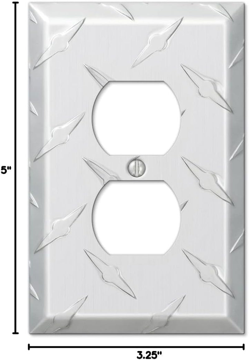 955D Diamond Plate Wallplate, 1 Duplex, Silver